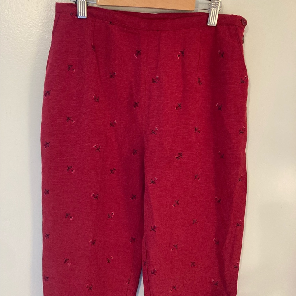 Vintage floral pants